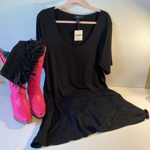 NWT  Forever 21 Women's 2X Black U-Neck Dress Casual Comfort- dress only